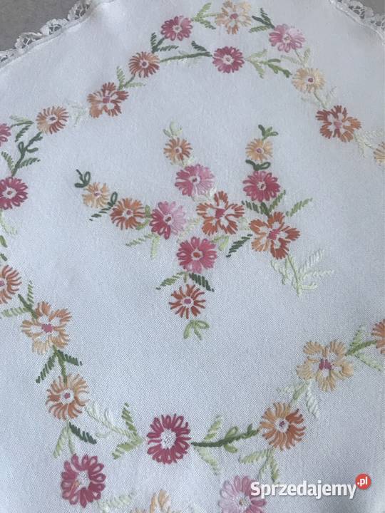 Biała serwetka vintage retro haftowana w kwiaty biały Dom i Ogród Warszawa