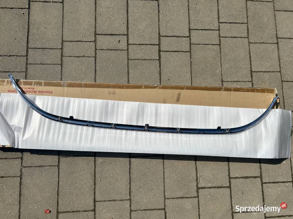 Listwa chromowa atrapy CRV 2009 lifcie lubelskie Lublin