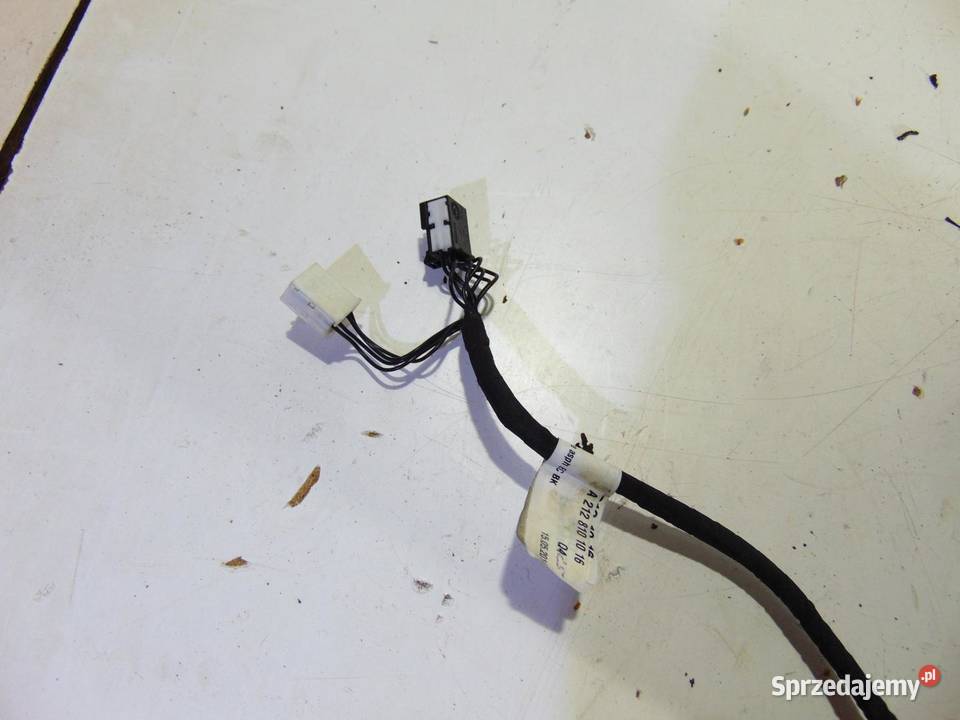 LUSTERKO PRAWE 13 PIN 890 W212 LIFT A2128101016