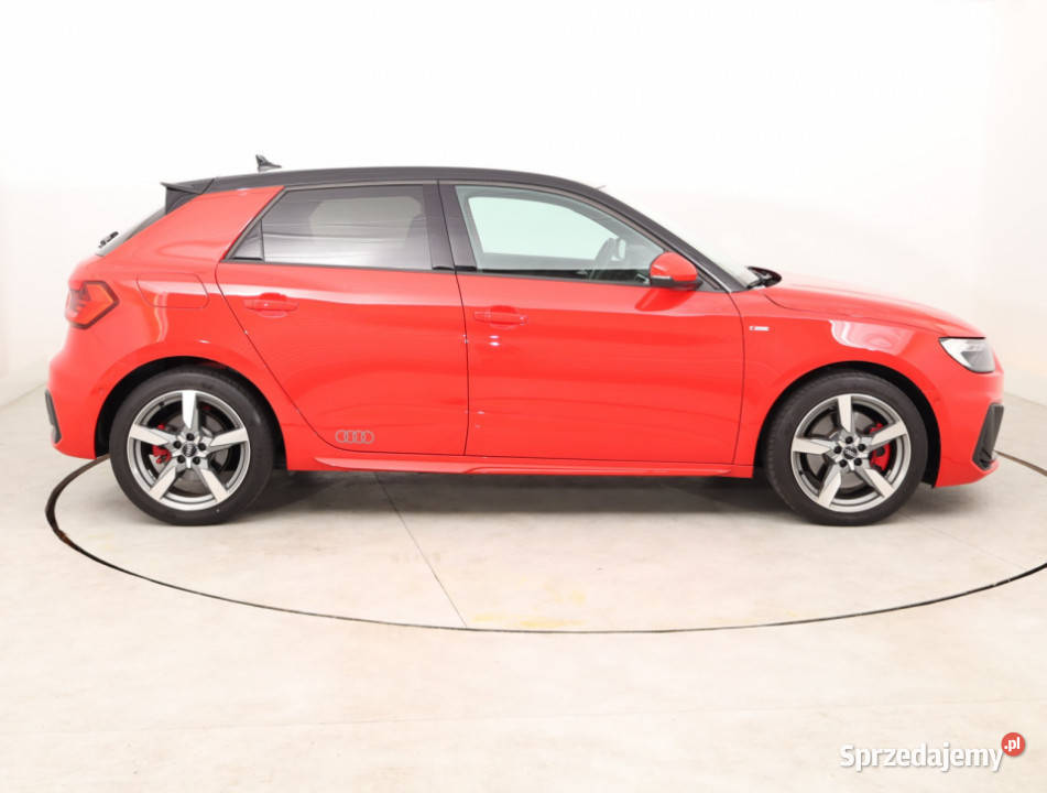 Audi A1 40 TFSI komputer pokładowy