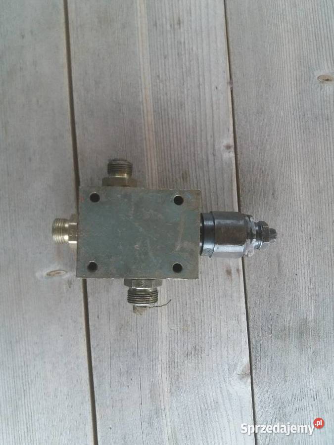 Zawór hydraulucznydzielnik strumieniaregulator nieuszkodzony