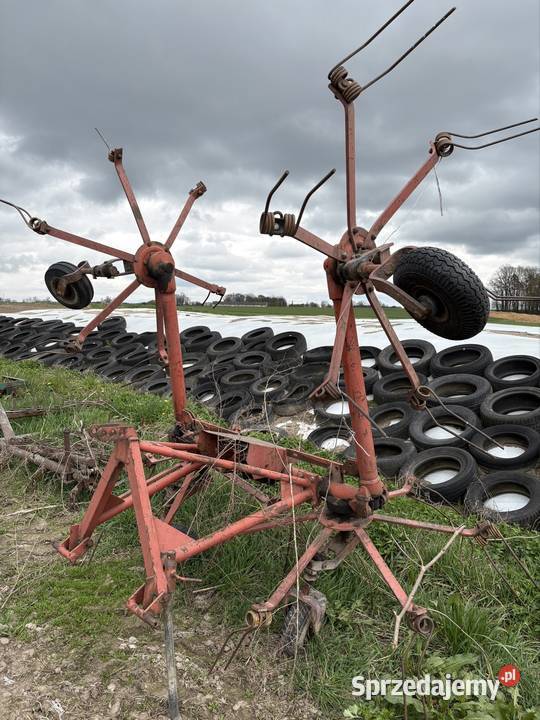 Przetrząsacz do siana Zgrabiarki i przetrząsacze Pawonków