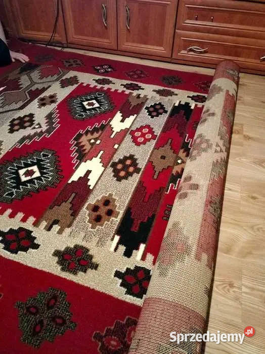 Dywan duży wym dł 260 szer 180 okazja