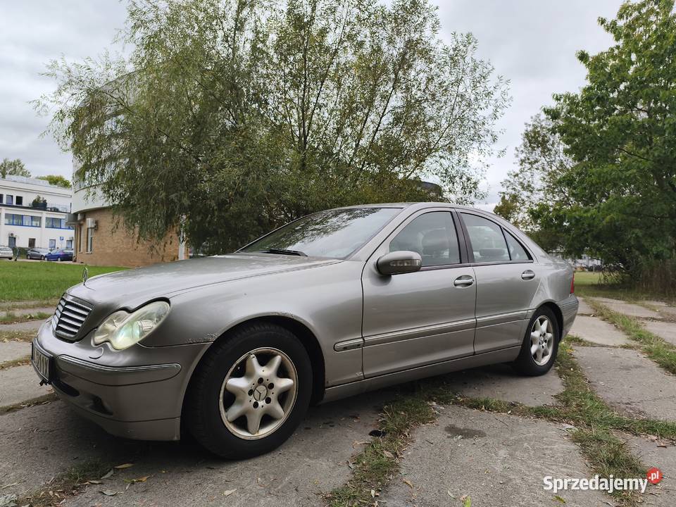 Mercedes w203 22 CDI 143 2003 Klasa C Pruszków