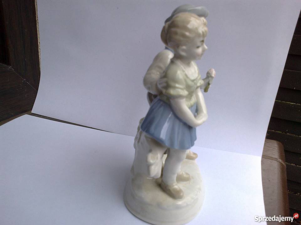Figurka z porcelany szkliwnej Saksonia i