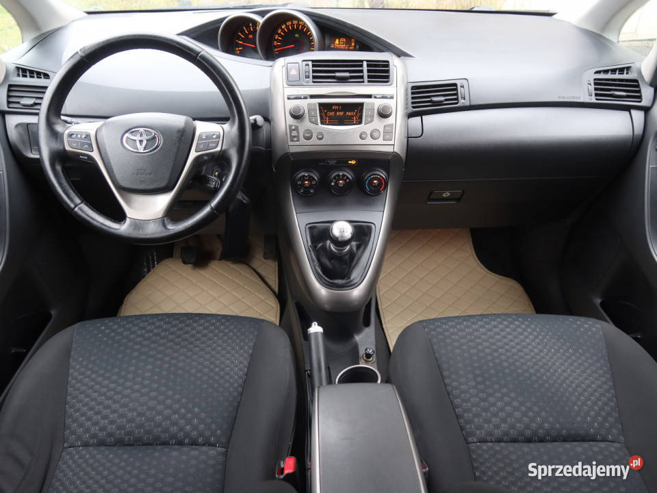 Toyota Verso 20 D4D 1998cm3 Katowice sprzedam