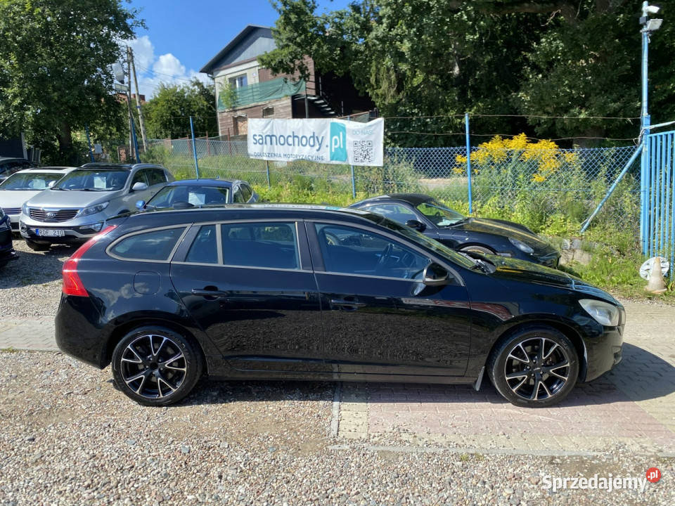 Volvo V60 16T4 180 bi xenon ledy automat full czujnik deszczu sprzedam