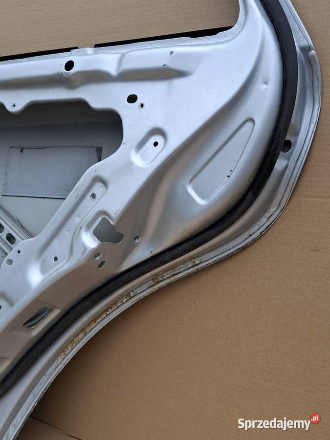 MERCEDES ML W164 DRZWI PRAWY TYŁ PRAWE TYLNE Bieleń