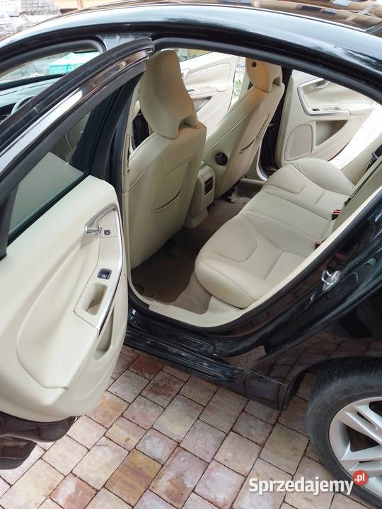 volvo s60 T5 20 benzyna 245 2015 Platinum Maruszyna