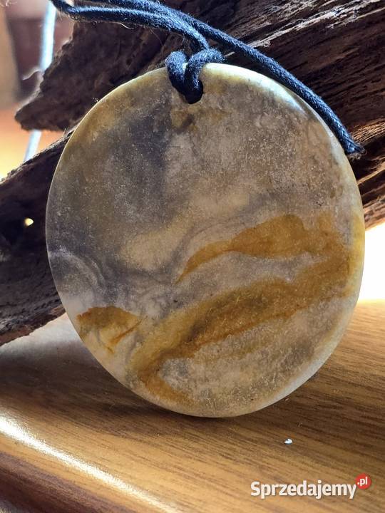 Naszyjnik z żywicy epoksydowej wisior kamień sprzedam