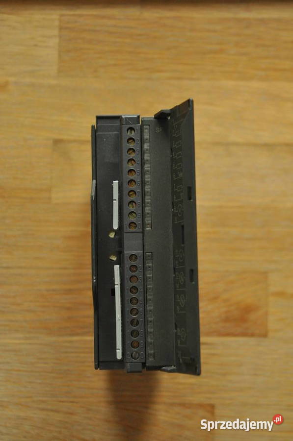 SIEMENS SM335 6ES73357HG010AB0