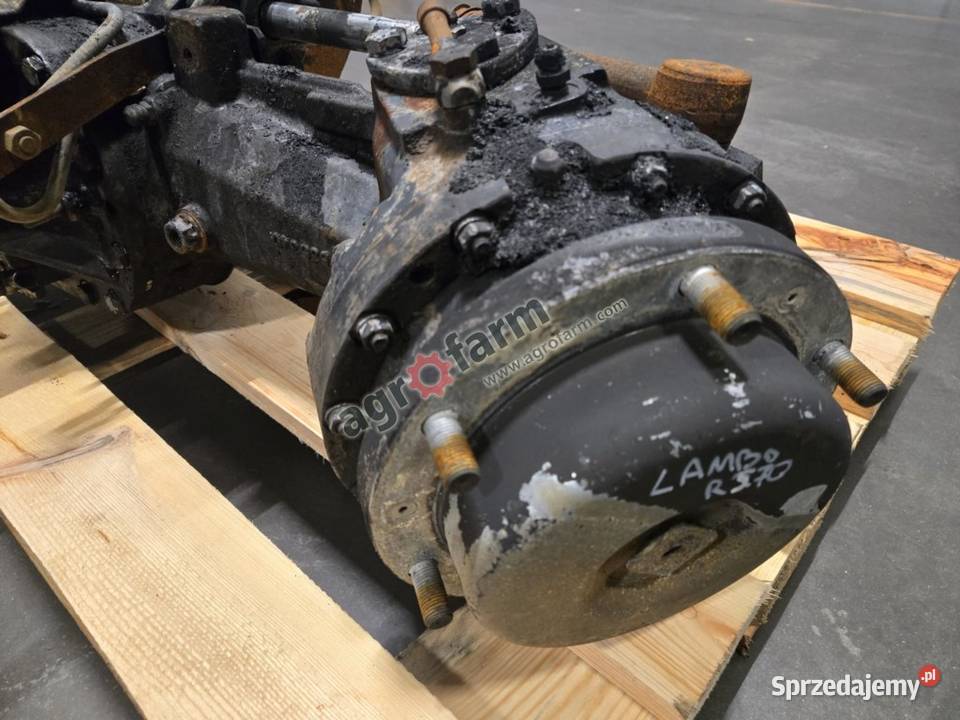 Przedni most Lamborghini RS70 Same Dorado Układ kierowniczy i oś przednia Byków