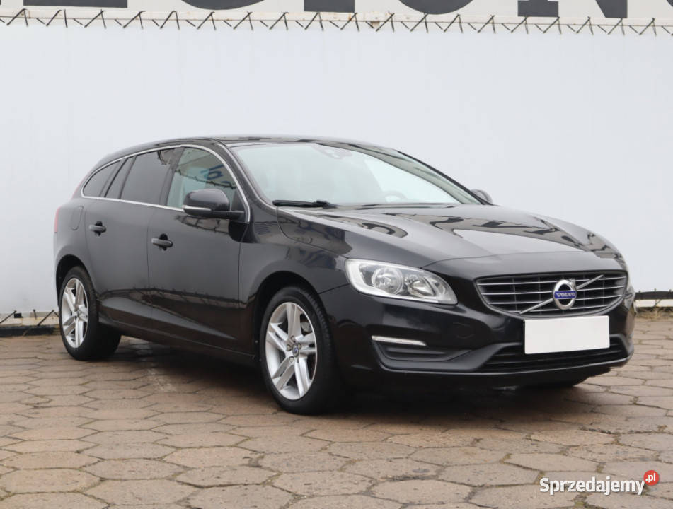 Volvo V60 D4 20 186043km Łódź