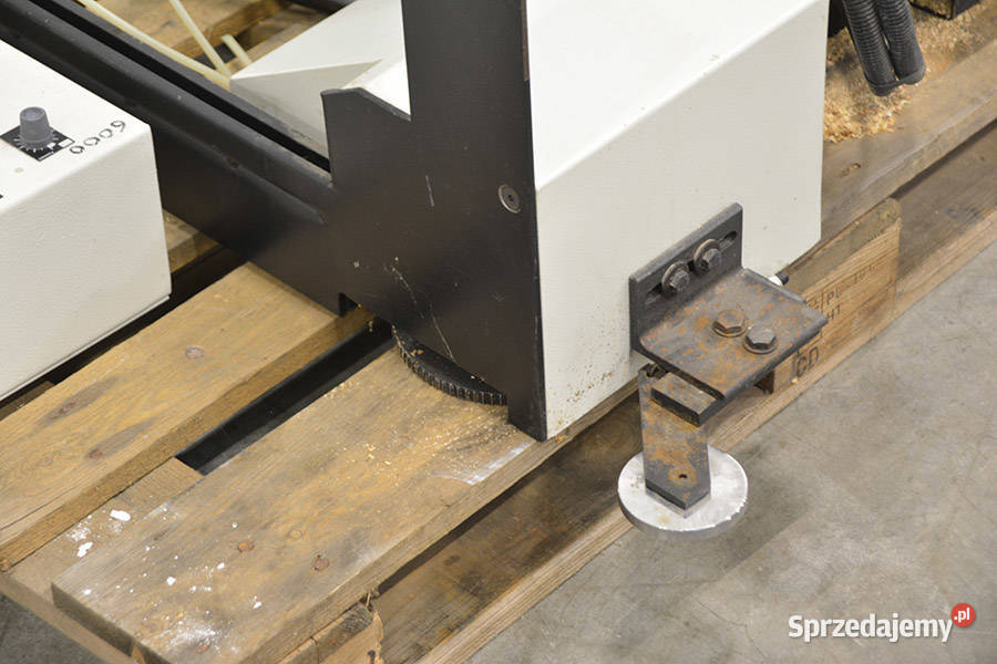 6588 PODAJNIK DO STRUGARKI CZTEROSTRONNEJ Produkcja Biertowice