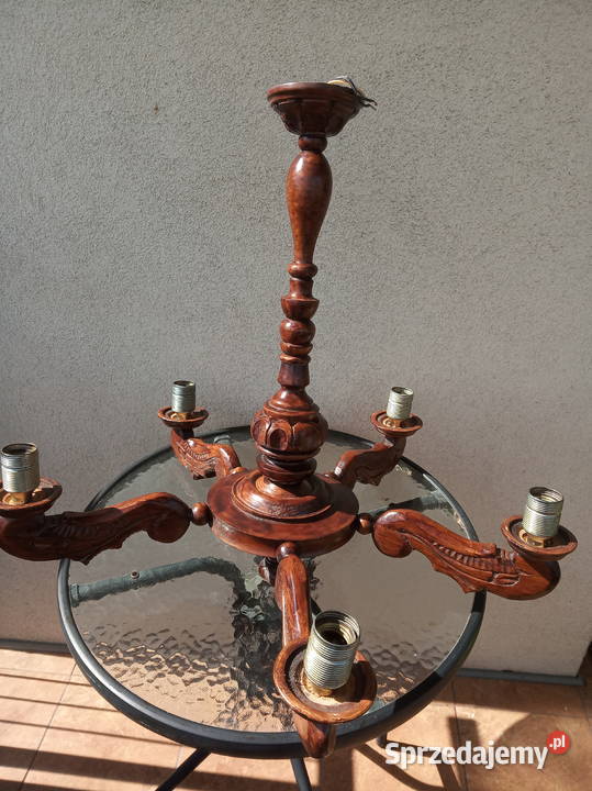 Unikatowy pięknie rzeźbiony żyrandol sprzedam