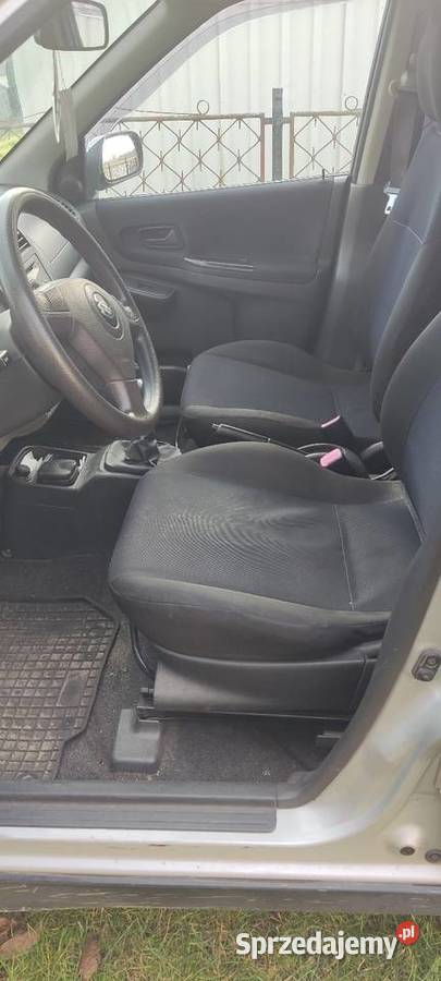 Suzuki Ignis 13 DDiS 2005 Diesel hak klima aluminiowe felgi Nieświastów