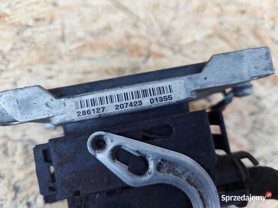 STEROWNIK SILNIKA KOMPUTER OPEL 12 0261207423