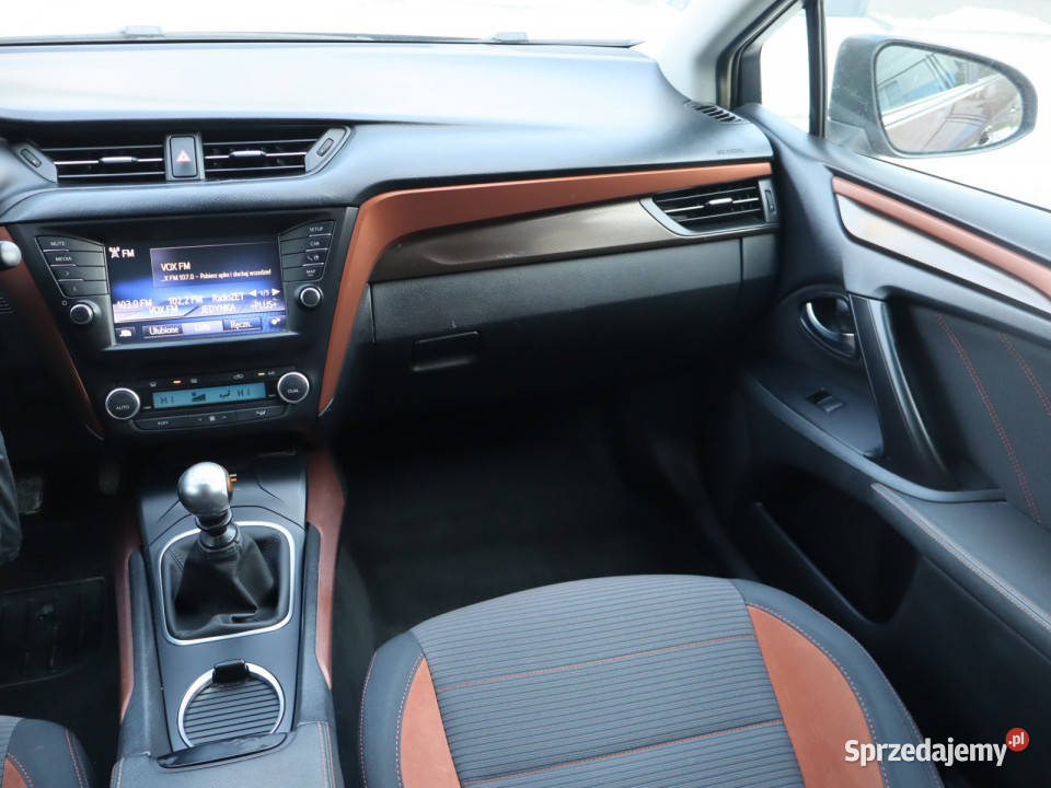 Toyota Avensis 16 D4D ASR (kontrola trakcji) Samochody osobowe