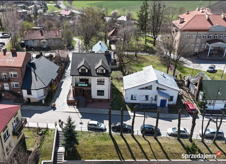 Budynek usługowy z potencjałem Komarów Komarów-Osada