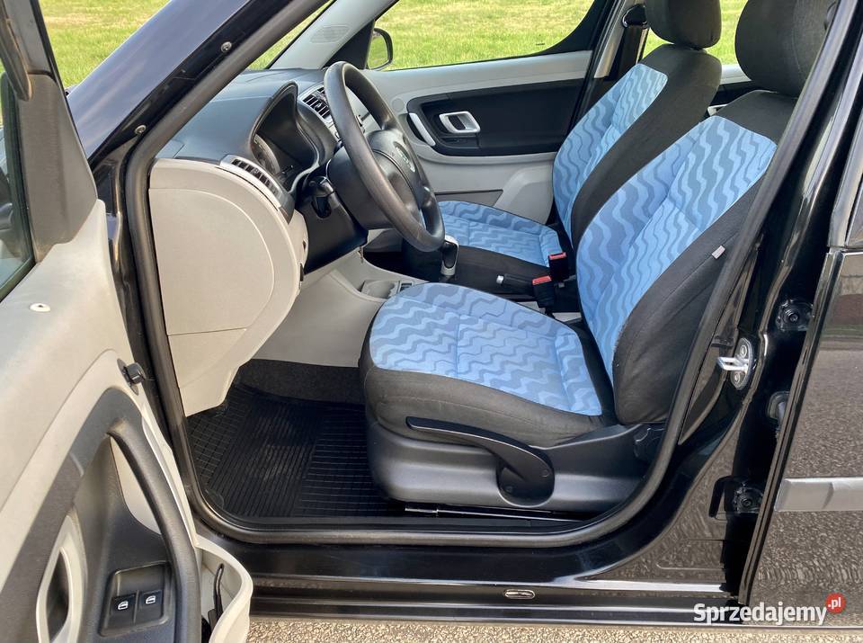 Skoda Roomster 16 MPI GAZ duży serwis 2x koła Wieliszew sprzedam