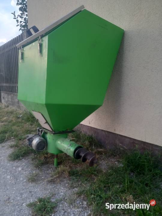 Podajnik do pieca na ekogroszek