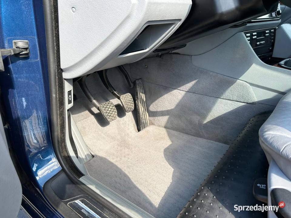 BMW 523 samochód osobowy 1998r Świdnica sprzedam