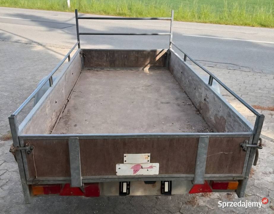 Przyczepa lekka flamingo 750 25 x 13 burtowe Suchedniów