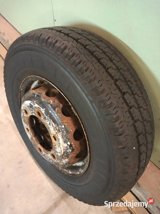 Opona Michelin Agilis 81 22575R16 Waśniów