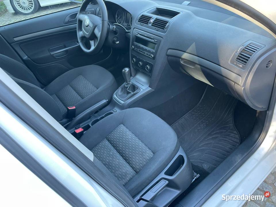 Skoda Octavia kombi 2012 12 tsi Wałbrzych sprzedam
