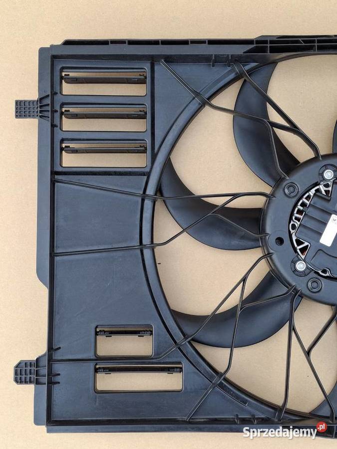 MERCEDES A W177 CLA W118 B W247 WENTYLATOR Bieleń