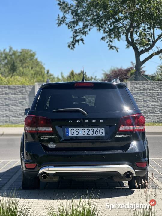 Czarny Dodge Journey 7os BiLed 4x4 Journey Słupsk