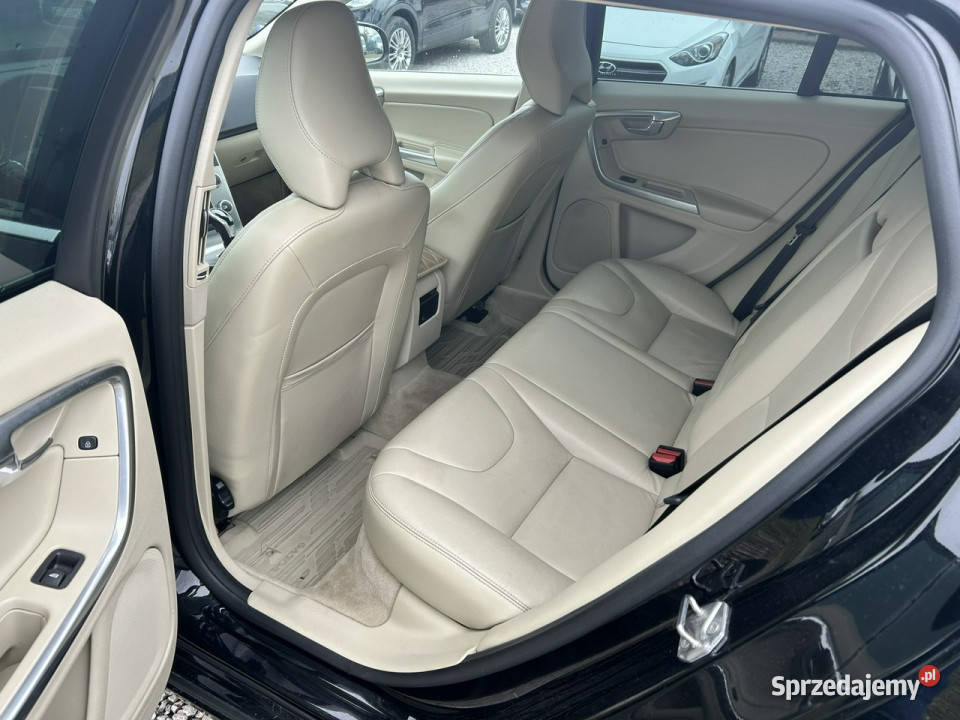 Volvo V60 D2 109 I 20102018 aluminiowe felgi