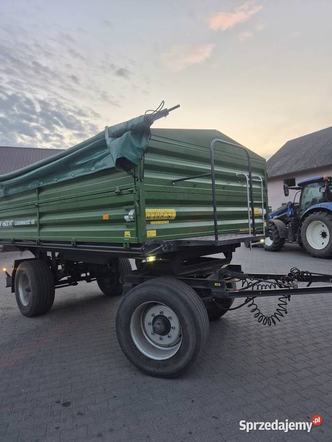 Przyczepa hl 6011 nieuszkodzony Przyczepy rolnicze Uniejów