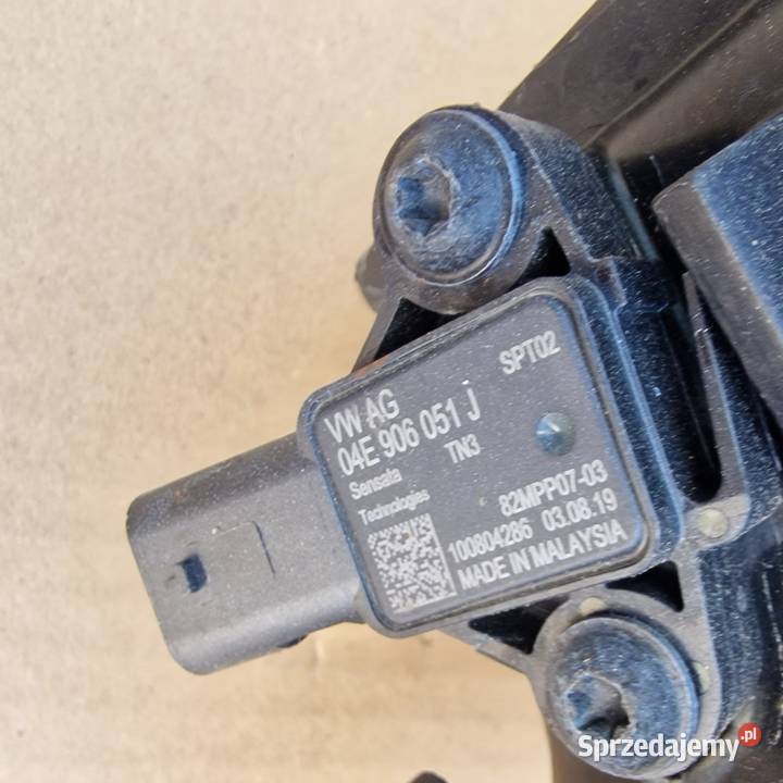 VW INTERCOOLER CHŁODNICA POWIETRZA INTERCOOLER Bieleń