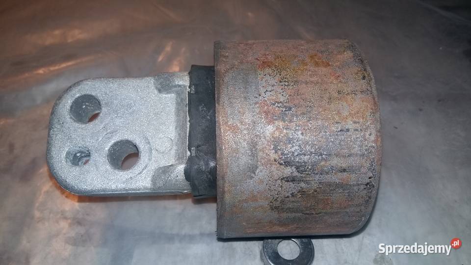Sprzedam nową poduszkę skrzyni biegów Ford Części Elbląg