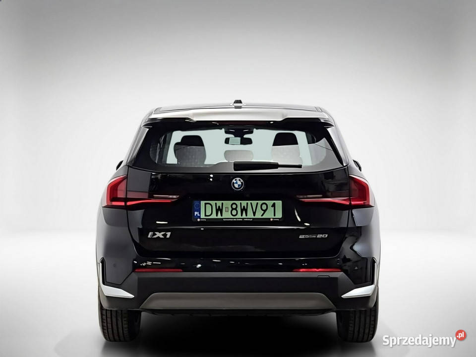 BMW iX1 eDrive20 665kWh Z Polskiego Salonu Warszawa sprzedam