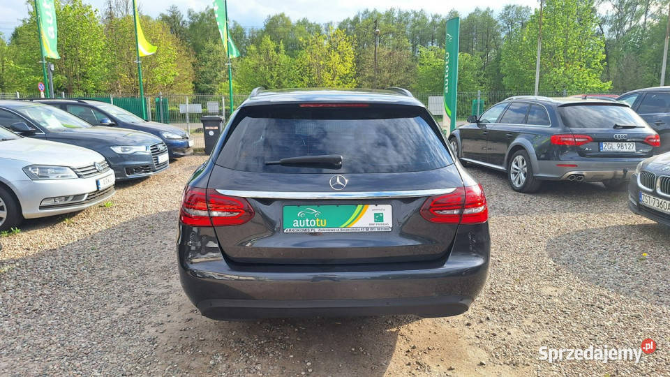 Mercedes C 180 Led High Performance W205 aluminiowe felgi Samochody osobowe Zieleniewo
