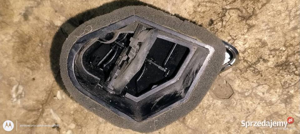 Kratka nadmuchu konsoli prawa Audi A5 8t Lubin sprzedam