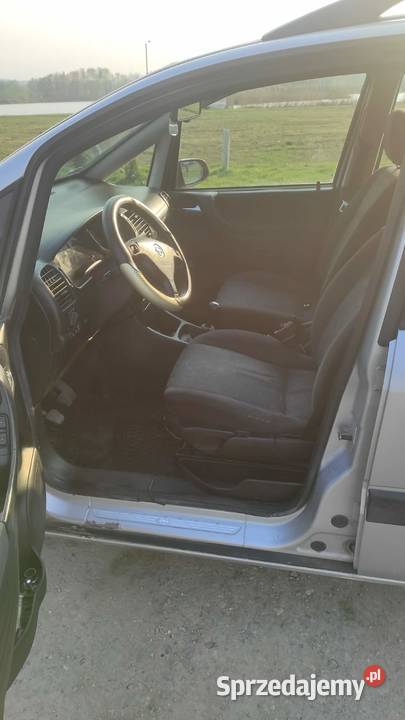 opel zafira Łopuszka Mała