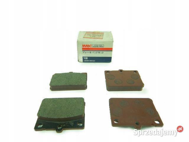 KLOCKI HAMULCOWE PRZÓD MITSUBISHI LANCER I II osobowe