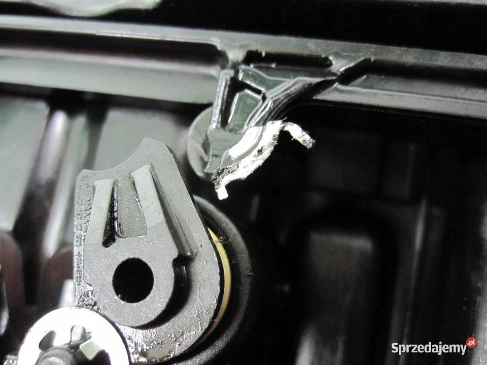 CORSA D 12 16V 10r kolektor ssący 55563664