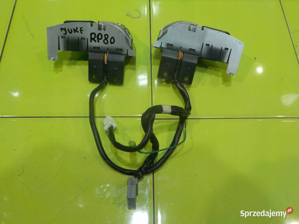 NISSAN JUKE I F15 11r 5D przelacznik kierownicy Suków sprzedam