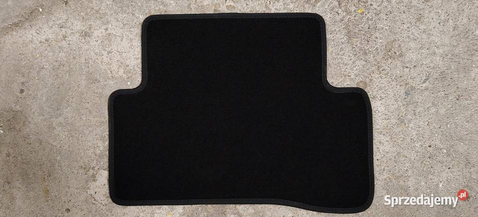 Dywaniki welurowe Mercedes 205W Akcesoria samochodowe Grudziądz