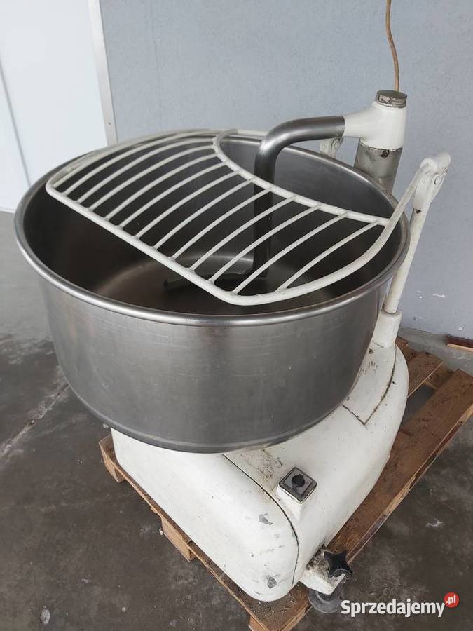 Mieszarka hokejowa do ciasta DIOSNA 180 lit