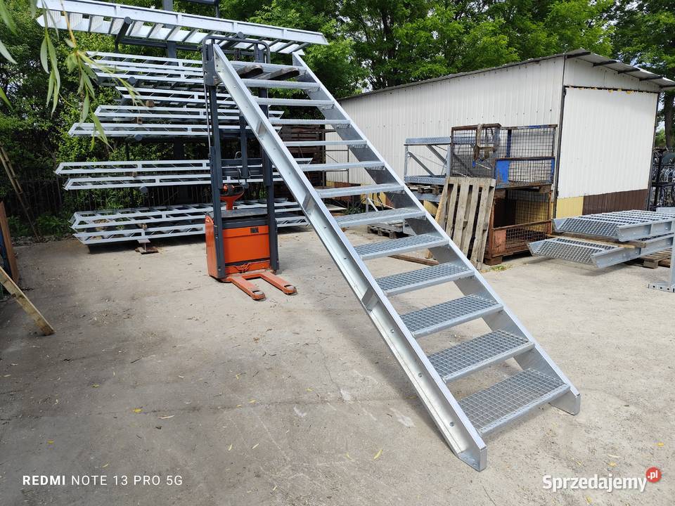 Schody metalowe wema loft wejście na 244 12 Schody zewnętrzne Elżbieta