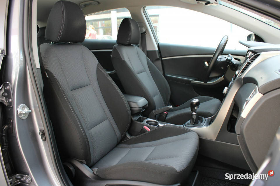 Hyundai i30 BezwypadkowyDoinwestowany bogata Gliwice