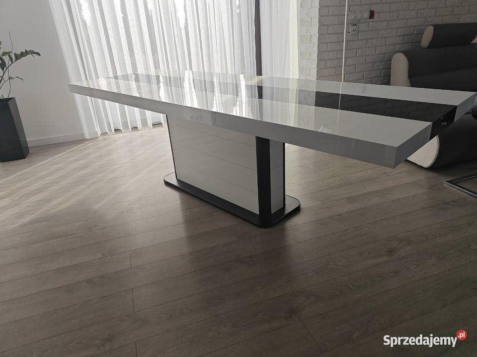 Stół rozkładany Pianosa AGATA Meble Czulice