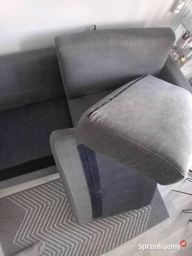Sprzedam tanio nierozkładaną sofę o szer 220 Sofy i kanapy Kraków