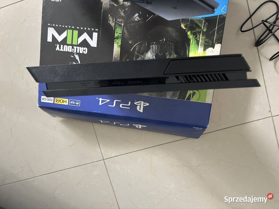 PlayStation 4 slim