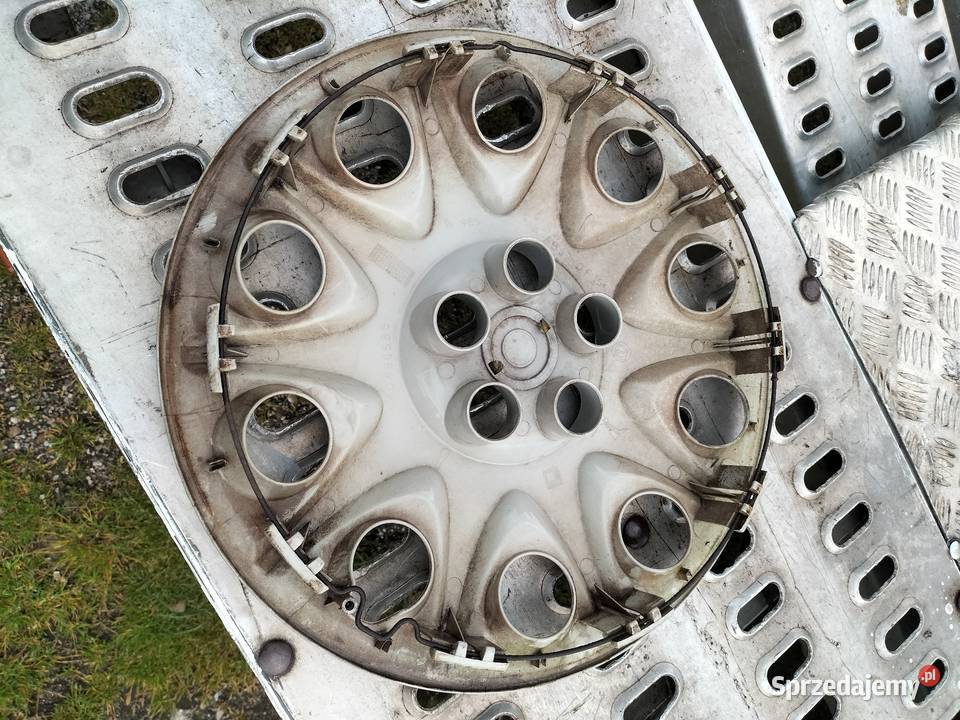 Oryginalny kołpak Alfa Romeo 15ładny stan